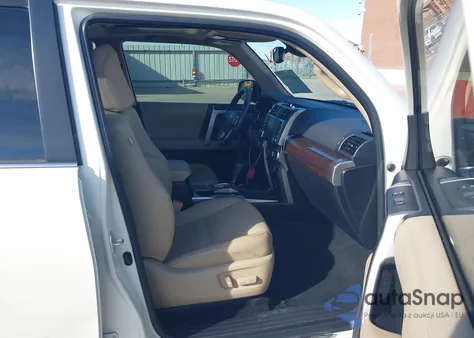 2022 Toyota 4Runner Limited из США, поврежденный, VIN JTEDU5JR2N5276878